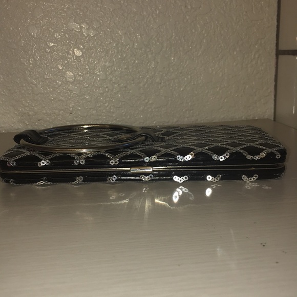 Vintage Clutch / wristlet/ wallet - Picture 8 of 8